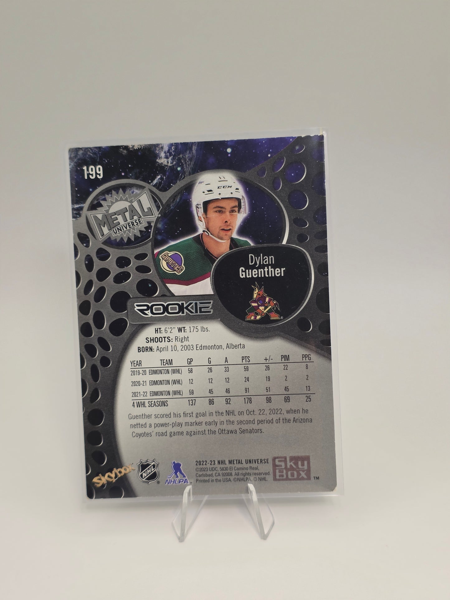 2023 SkyBox Metal Universe Rookie #199 Dylan Guenther